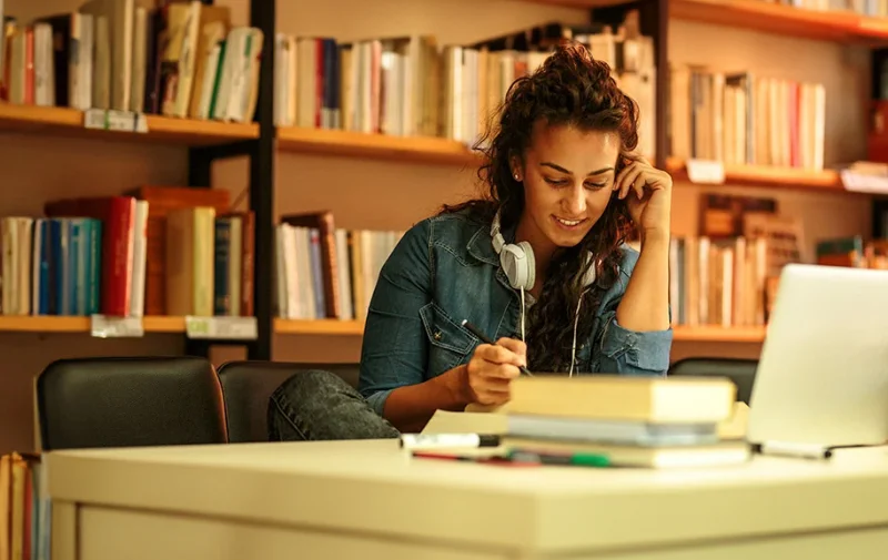 Consejos para jóvenes: Prepara tu bolsillo para regresar a la U