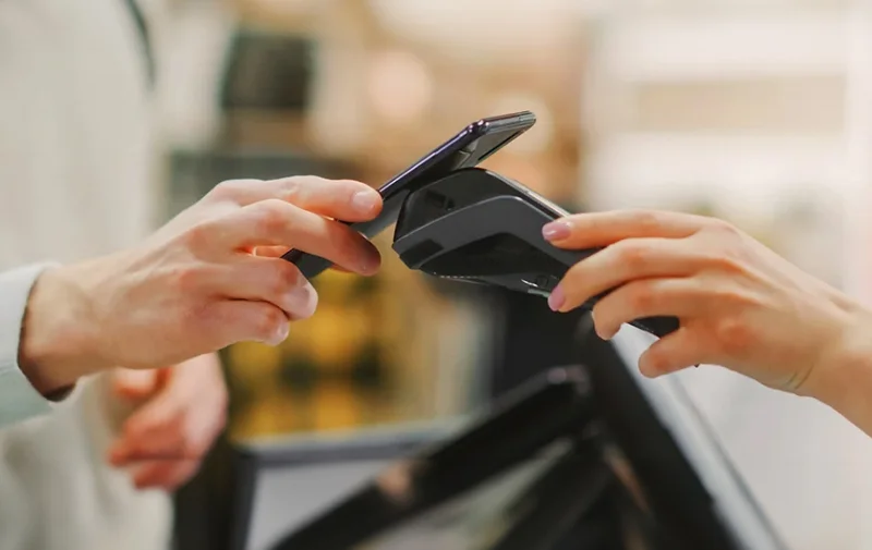 4 gastos que debes evitar para manejar mejor tu dinero