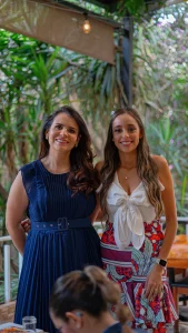 mujeres-sonrientes-conferencia-disciplinar-sin-lastimar