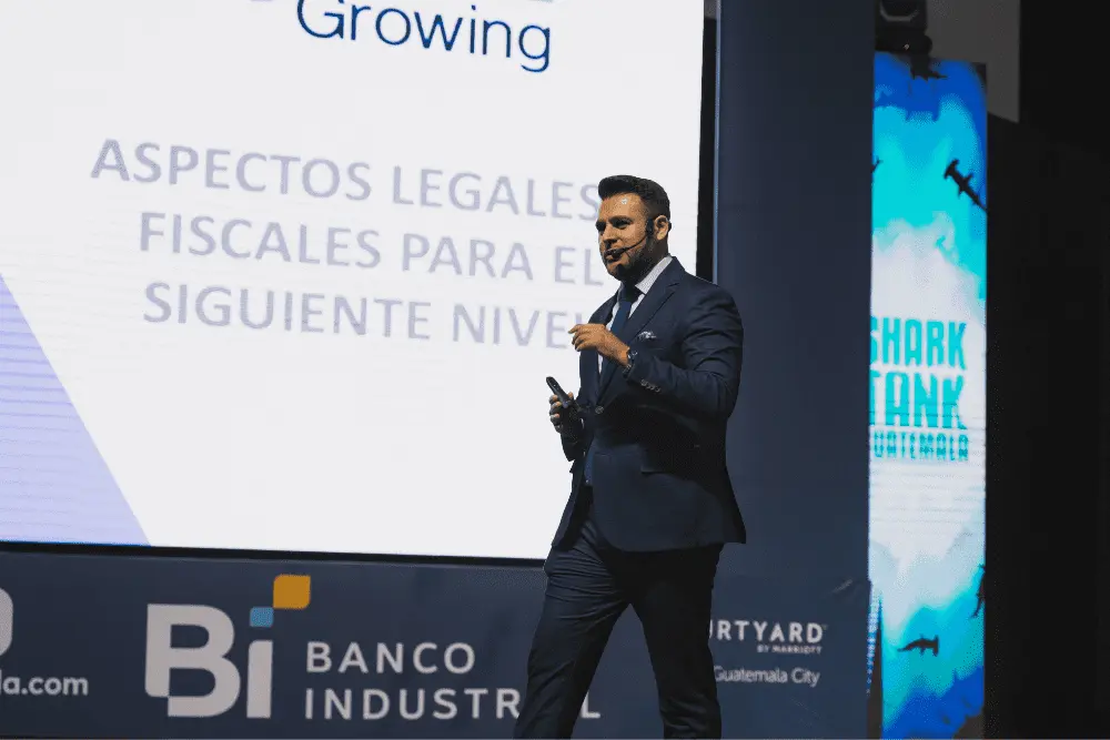 Shark Tank Bi_8 Shark Tank Bi_8