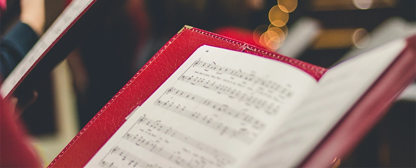 webp-qheg-charlie-y-la-fabrica-de-chocolate-el-musical-featured