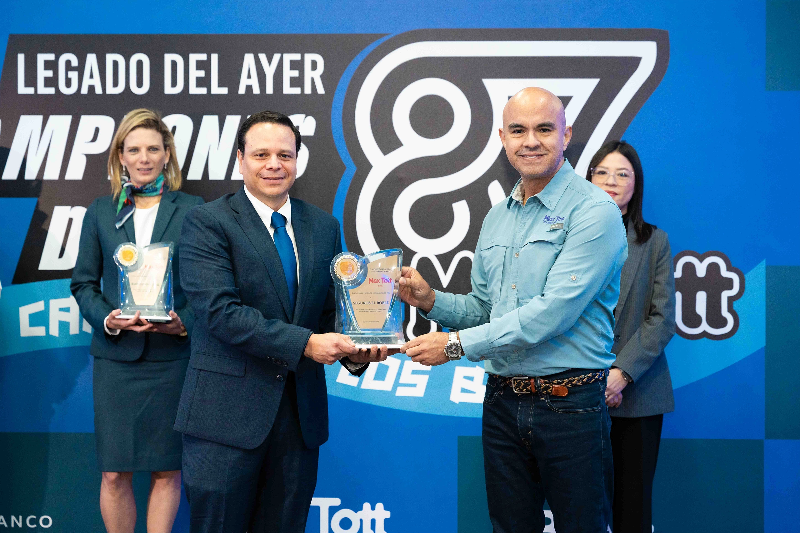 Carrera Max Tott 2025 11