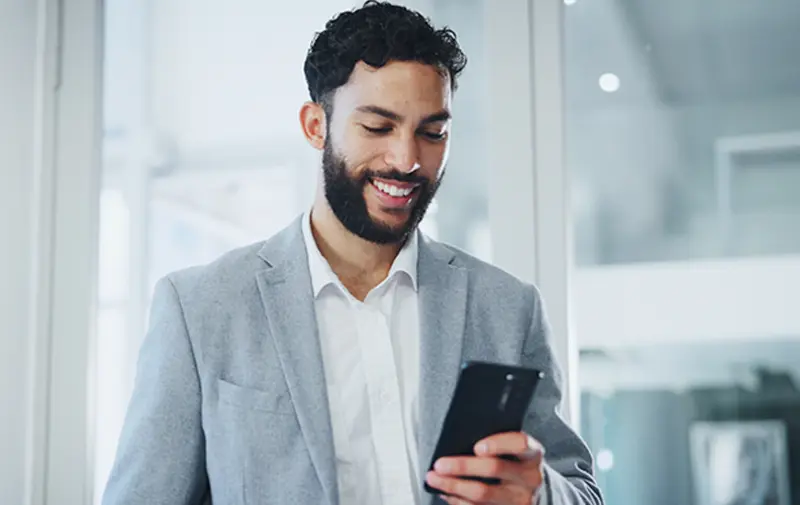 ¿Cómo puedo negociar dólar estadounidense desde mi Bi Banking App?