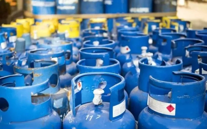 GAS LA HORA-DAILYNEWS GAS LA HORA-DAILYNEWS