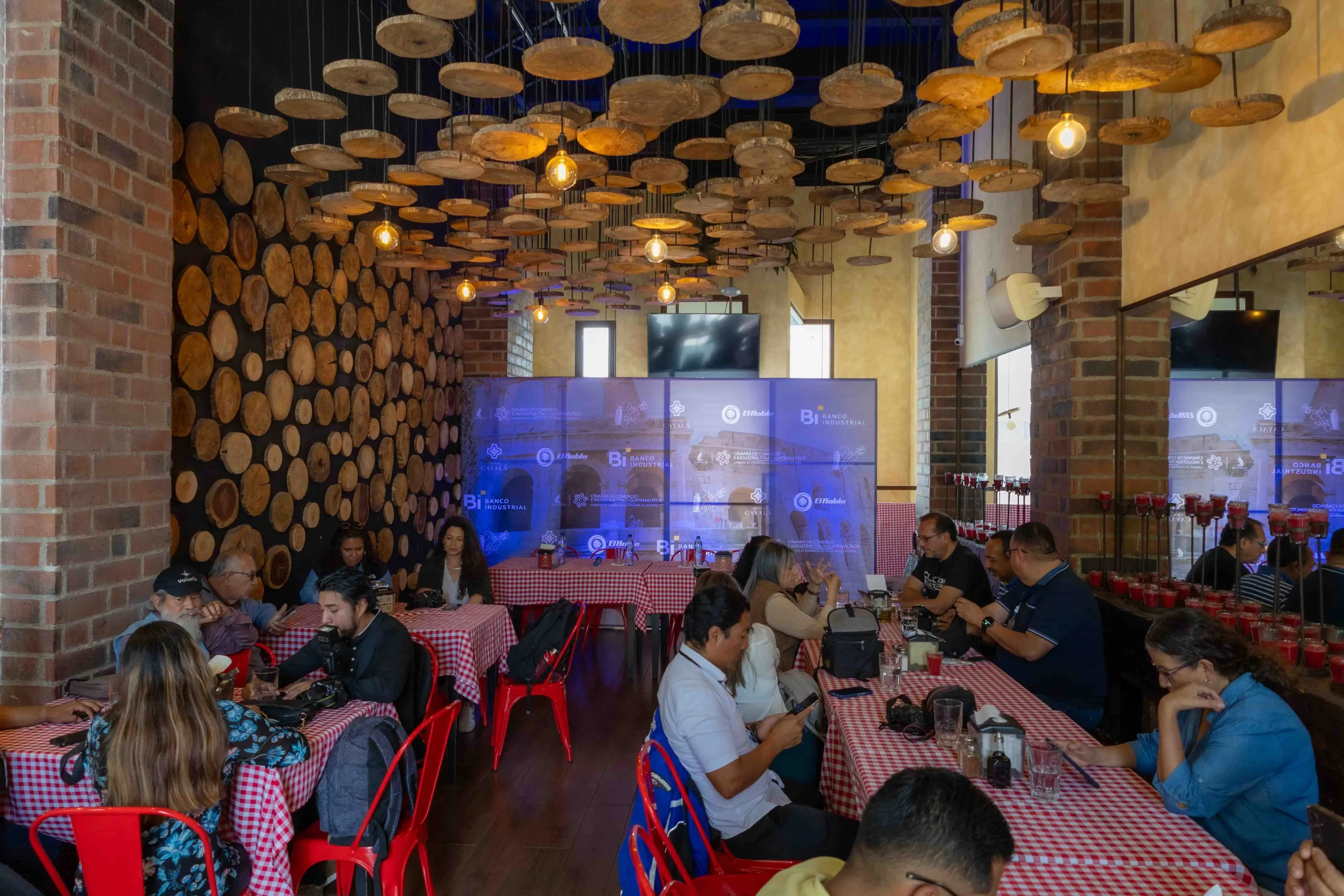 Paseo Italia Cayala 2025 - 01