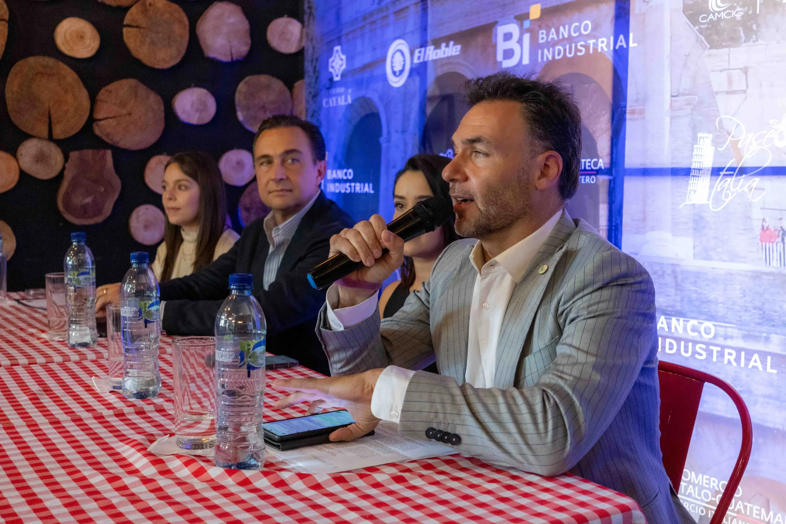 Paseo Italia Cayala 2025 - 05