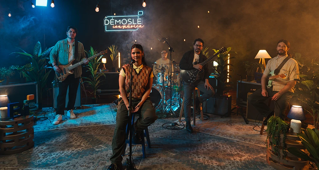 kathy-palma-demosle-con-musica-concierto-agradecimiento