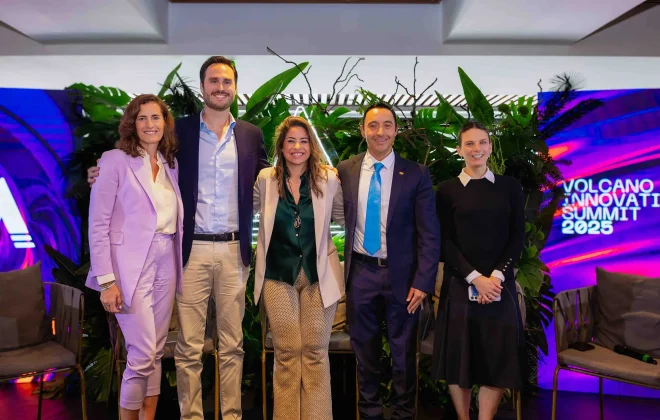 11 Volcano-summit-2025