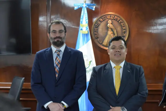 Junta-Monetaria-presenta-al-primer-titular-y-suplente-del-Directorio-de-la-Superintendencia-de-Competencia