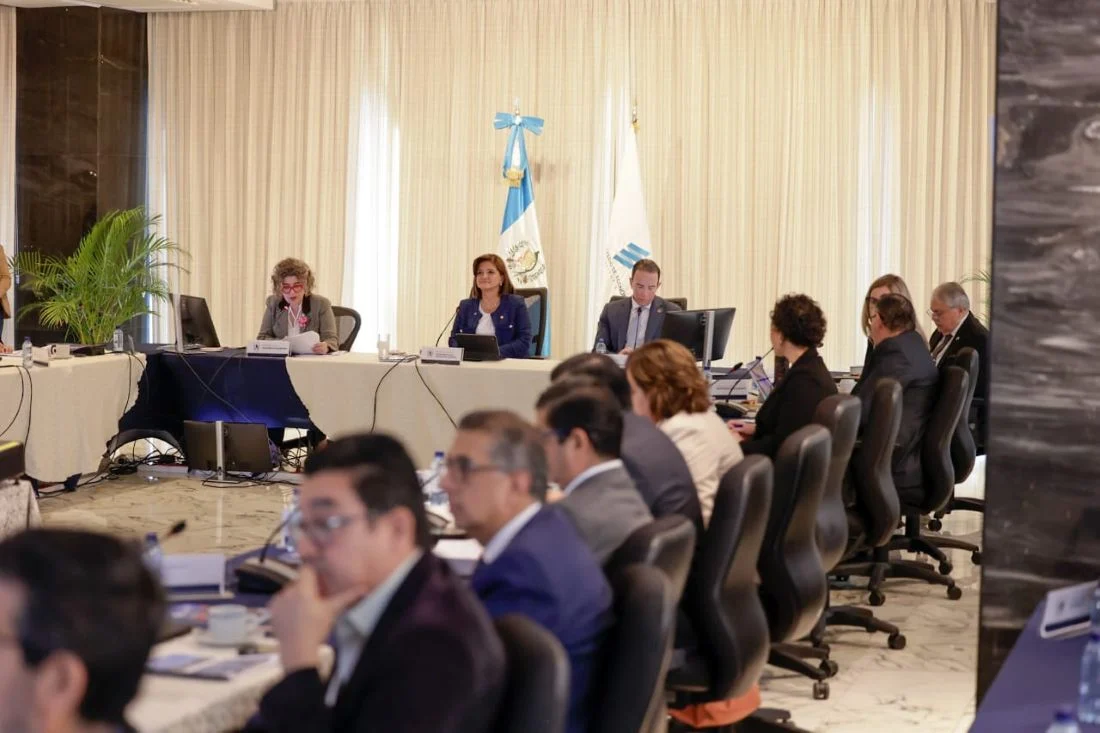 Gabeco: Impuesto sobre Remesas y desechos sólidos, señala Banguat