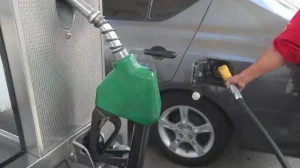 combustibles-bomba-de-gasolinera-2-precios-del-petroleo