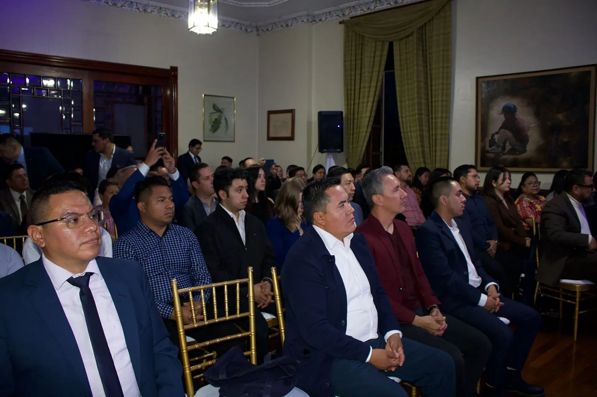 Empresarios de Quetzaltenango se reúnen para conectar historias e impulsar el futuro junto a Banco Industrial 01