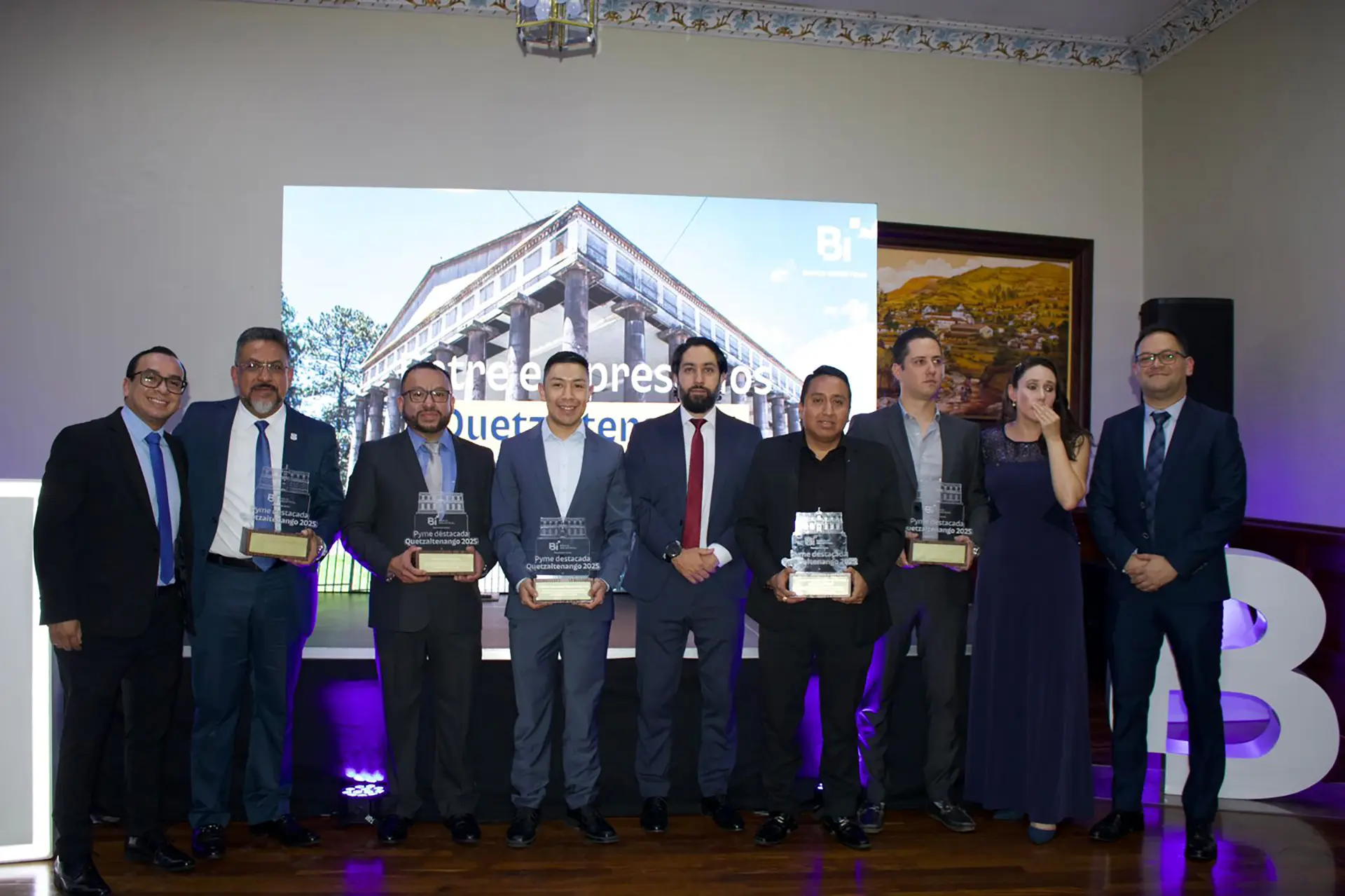 Empresarios de Quetzaltenango se reúnen para conectar historias e impulsar el futuro junto a Banco Industrial 03