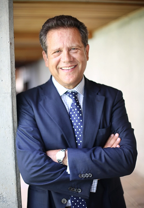 Summit Corporativo - Arturo J. Cruz Sequeira Summit Corporativo - Arturo J. Cruz Sequeira