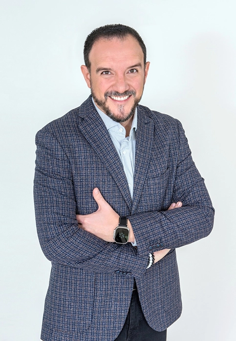 Summit Corporativo - Julio Zelaya Summit Corporativo - Julio Zelaya