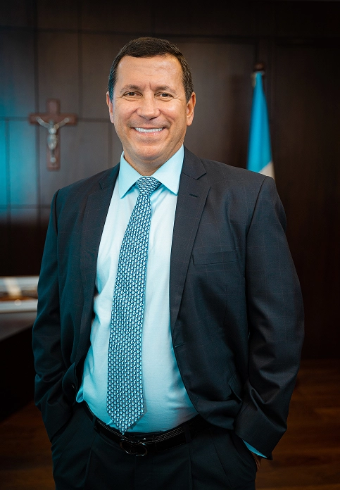 Summit Corporativo - Luis Lara Summit Corporativo - Luis Lara