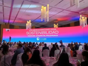 XVIII-Foro-Iberoamericano-de-Sostenibilidad-2025-llama-a-unir-esfuerzos-publico-privados-para-una-competitividad-mas-sostenible