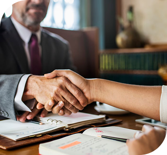 estrechamiento-de-manos-pago-a-proveedores-banca-institucional_1 estrechamiento-de-manos-pago-a-proveedores-banca-institucional_1