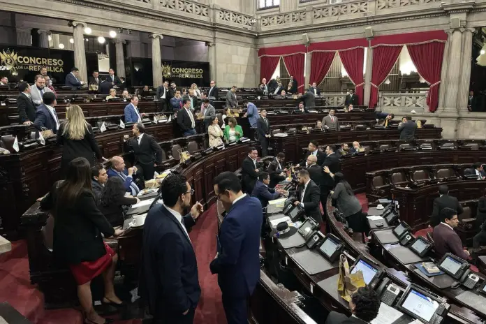 Sesion-de-diputados-iniciativas Sesion-de-diputados-iniciativas