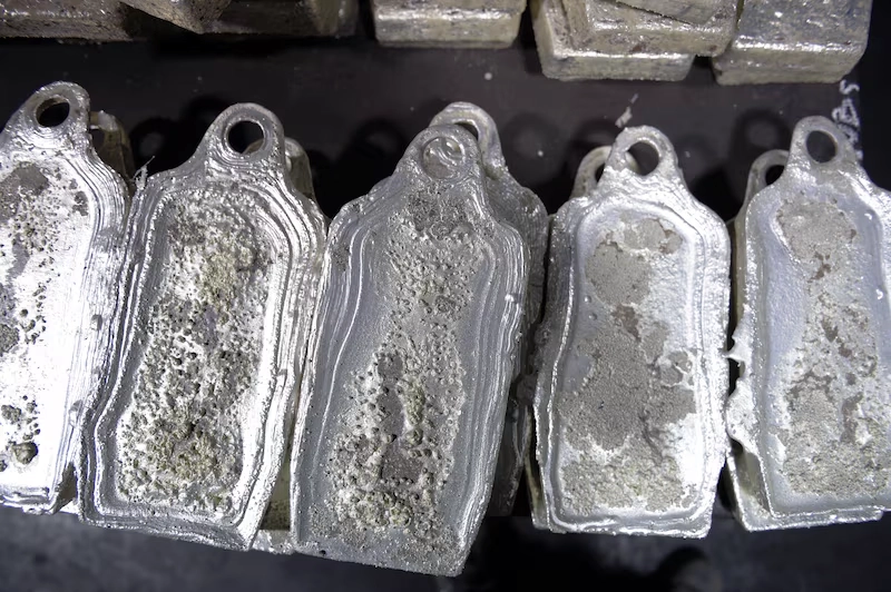 La plata supera los US$50 y alcanza su nivel más alto desde los años 80