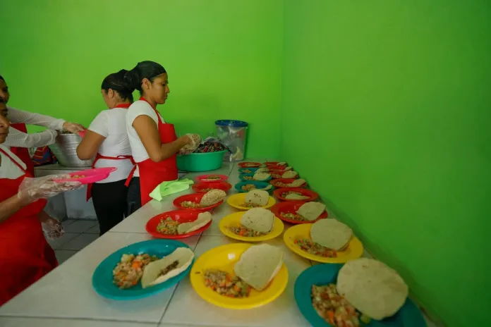 SAT-explica-como-funciona-la-retencion-de-impuestos-del-programa-de-alimentacion-escolar Daily News