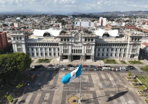 daily15oct-nacional1