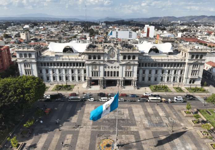 daily15oct-nacional1