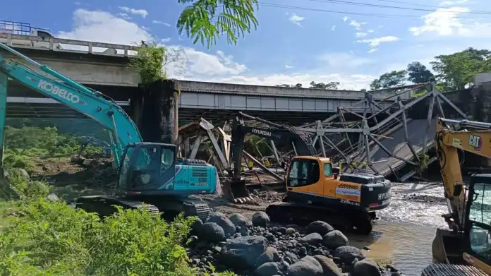 daily15oct-nacional2