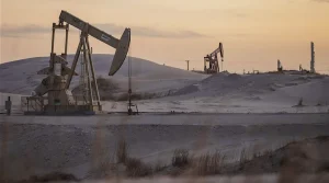 exceso de crudo-internacionales