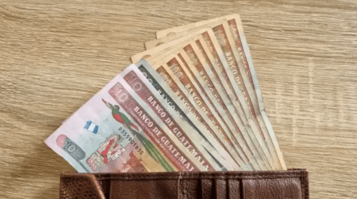 Autoridades-sin-informar-sobre-fecha-limite-para-la-decision-del-salario-minimo-2026-1