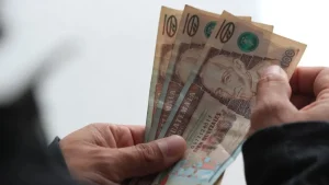 Billetes-quetzales-salario-minimo-2026