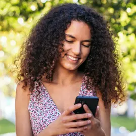 ¿Cuál es la diferencia entre Adelanto de Salario y Crédito Bi?