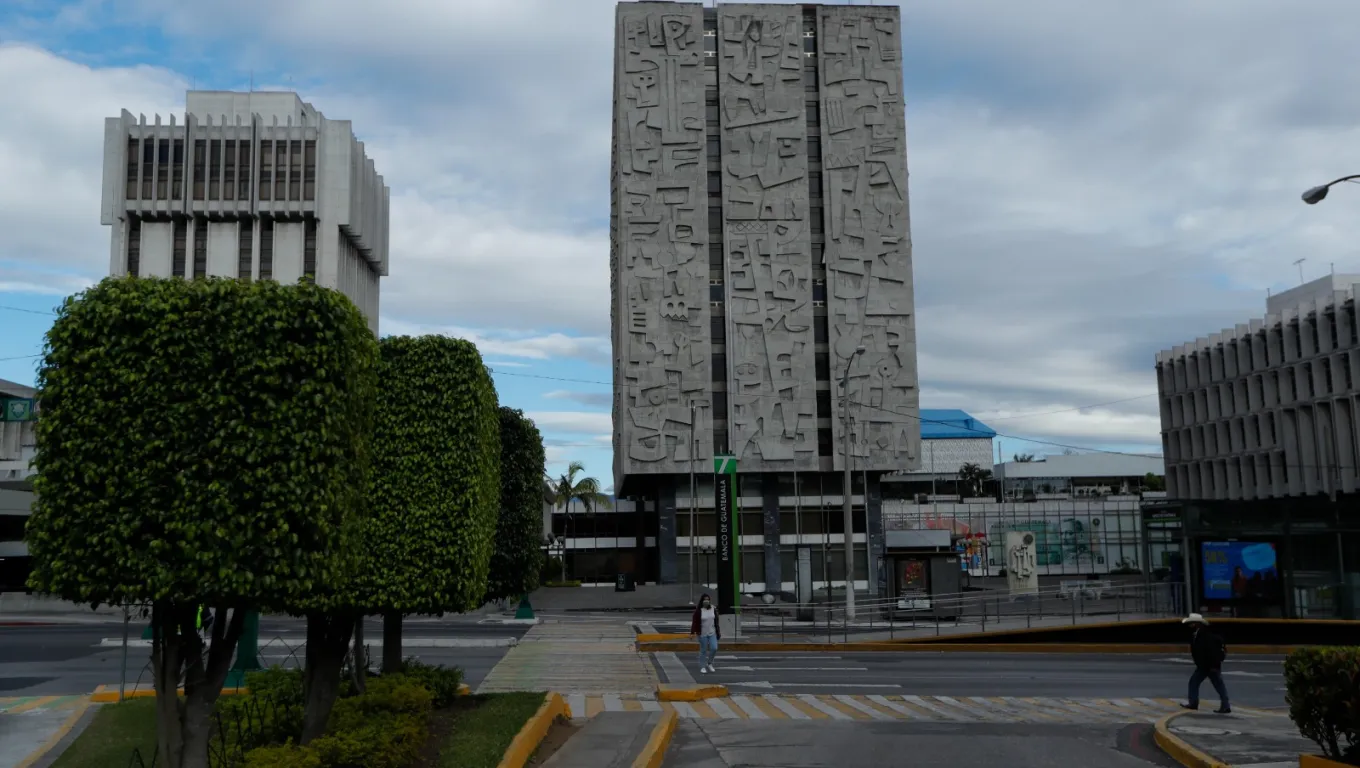 DN2N17.12 Daily News Nacionales 17/12