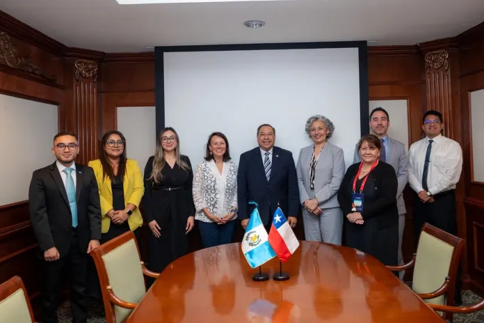 Mision-comercial-de-Chile-visita-Guatemala-y-busca-nuevas-alianzas-en-estos-sectores Mision-comercial-de-Chile-visita-Guatemala-y-busca-nuevas-alianzas-en-estos-sectores