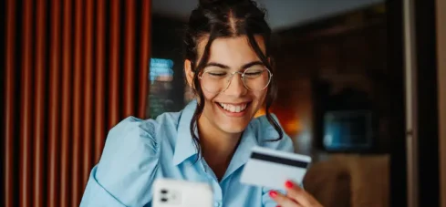 Solicita el servicio cero riesgo y mantén tu tarjeta de crédito segura