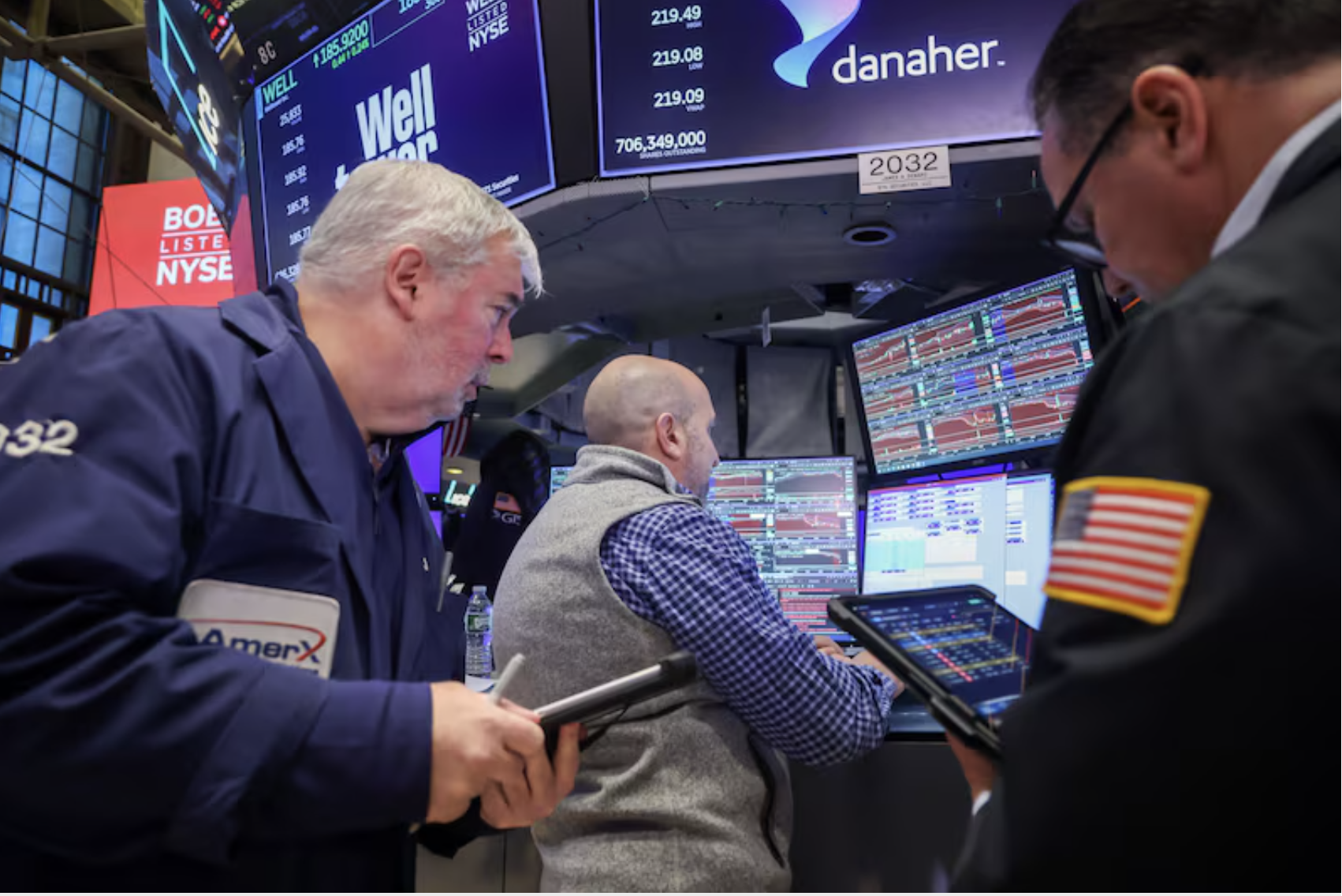 Wallstreet sube mientras el petroleo cae Wallstreet sube mientras el petroleo cae