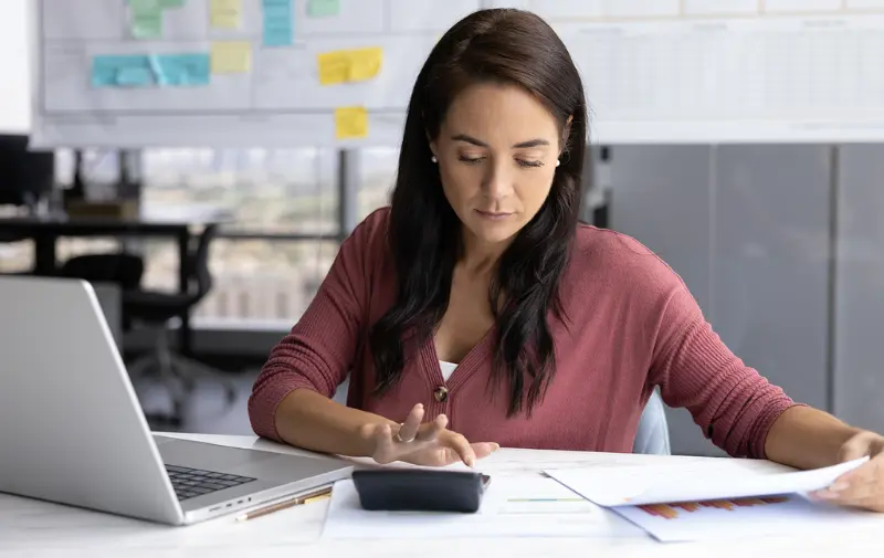 Cómo organizar tu salario paso a paso y evitar quedarte sin dinero antes de fin de mes