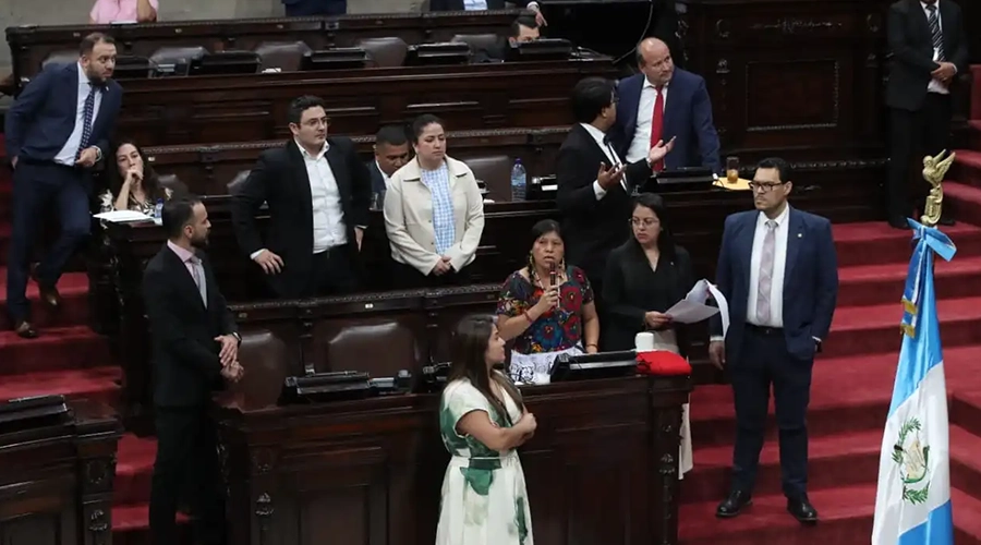 Congreso Daily News 08-04-26 Congreso Daily News 08-04-26