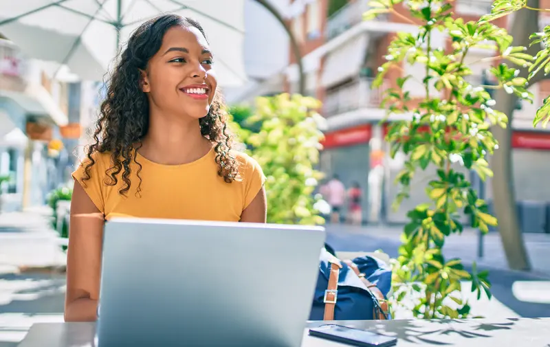 Finanzas personales para tu primer trabajo: lo que nadie te explica