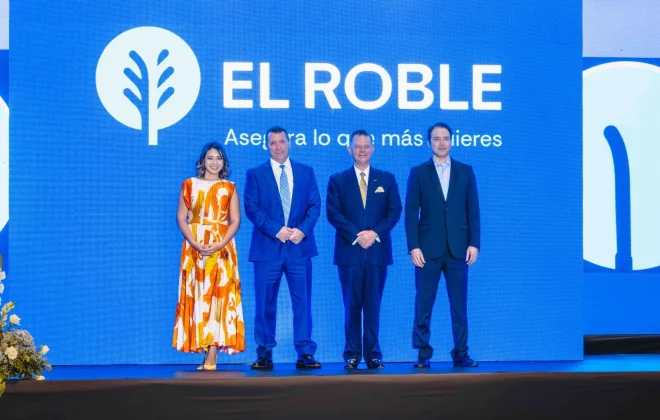 Presentacion Rebranding Seguros El Roble