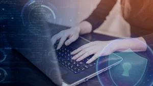 Urgen reforzar ciberseguridad a instituciones que manejan datos sensibles
