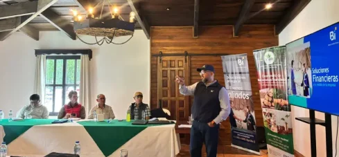 Cómo el sector forestal impulsa el desarrollo regional y empresarial en Guatemala Cómo el sector forestal impulsa el desarrollo regional y empresarial en Guatemala