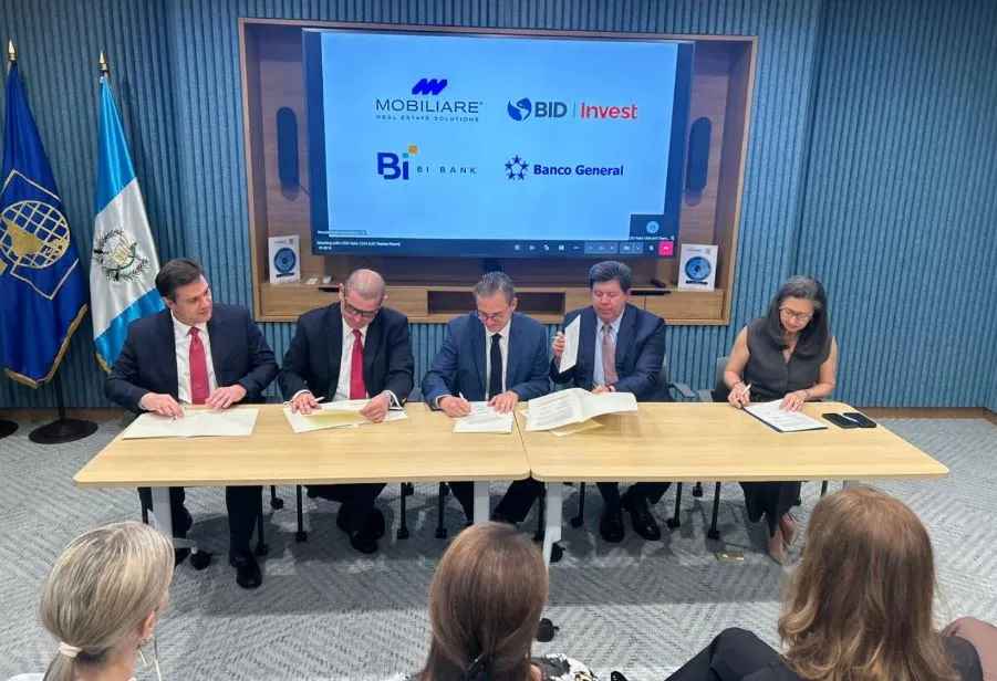 Firma-colocacion-de-bonos-Mobiliare-BID-BI-BANK-BANCO-GENERAL-15062026-3 Firma-colocacion-de-bonos-Mobiliare-BID-BI-BANK-BANCO-GENERAL-15062026-3