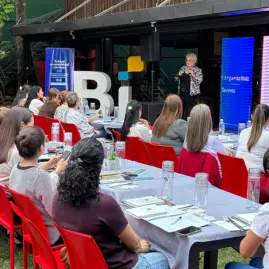 Taller entre Empresarias: liderazgo, aprendizaje y oportunidades para hacer crecer tu negocio Taller entre Empresarias: liderazgo, aprendizaje y oportunidades para hacer crecer tu negocio