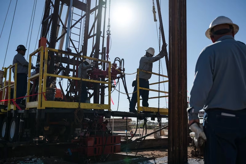 bolsas-asiaticas-suben-mientras-acciones-de-chips-recuperan-terreno-y-petroleo-retrocede bolsas-asiaticas-suben-mientras-acciones-de-chips-recuperan-terreno-y-petroleo-retrocede