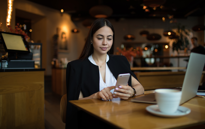 Ahorra dinero protegiendo tu celular con un seguro
