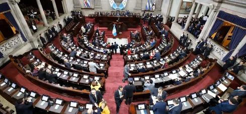 congreso aprueba combistible impuestos