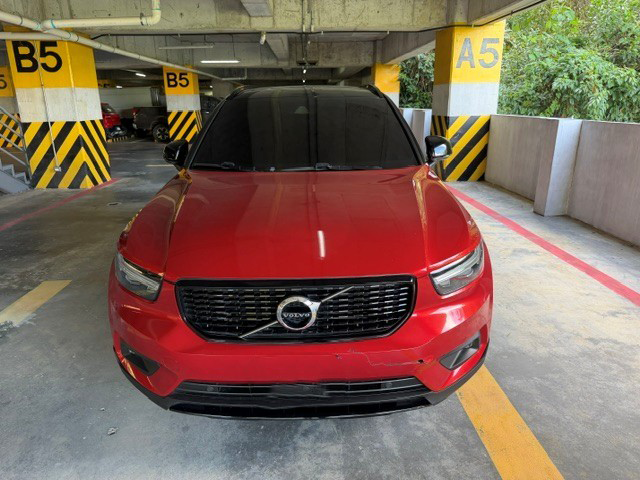 Volvo-xc40-3