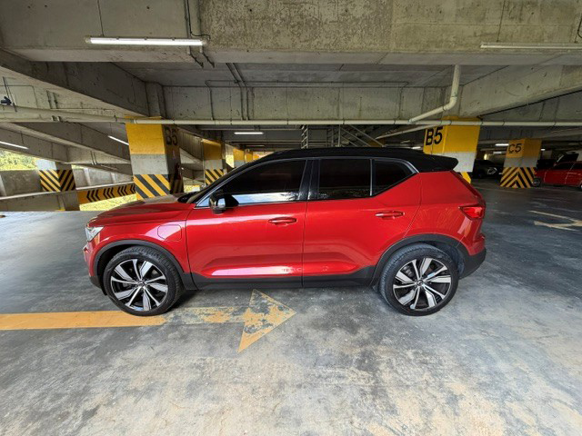 Volvo-xc40-4