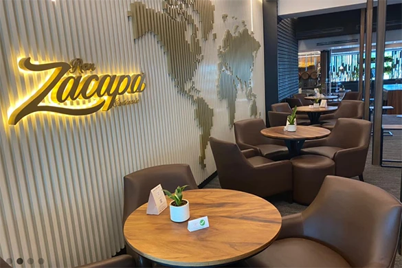 lounge-los-añejos-3 lounge-los-añejos-3